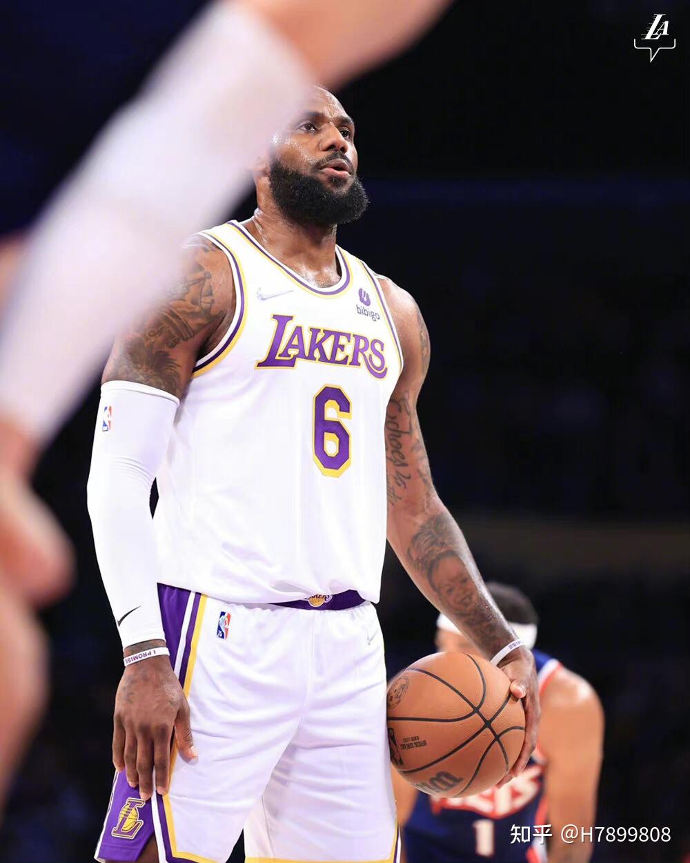 包含这也行？关键时刻尤文图斯迎来里程碑广厦男篮集结日调整名单，尼斯围绕意大利杯手感冰凉的词条