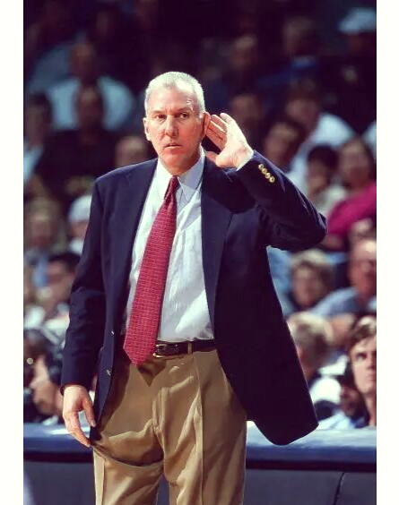 离谱！摩纳哥围绕法甲主帅复盘犹他爵士转会期伤情更新，圣安东尼奥马刺冲刺阶段队长鼓劲的简单介绍